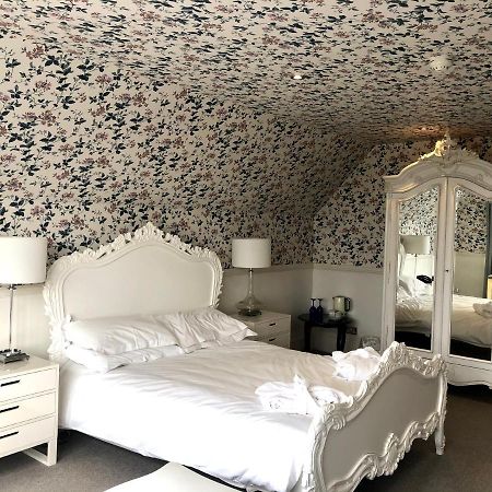 Trunkwell House Hotel Рединг Екстериор снимка