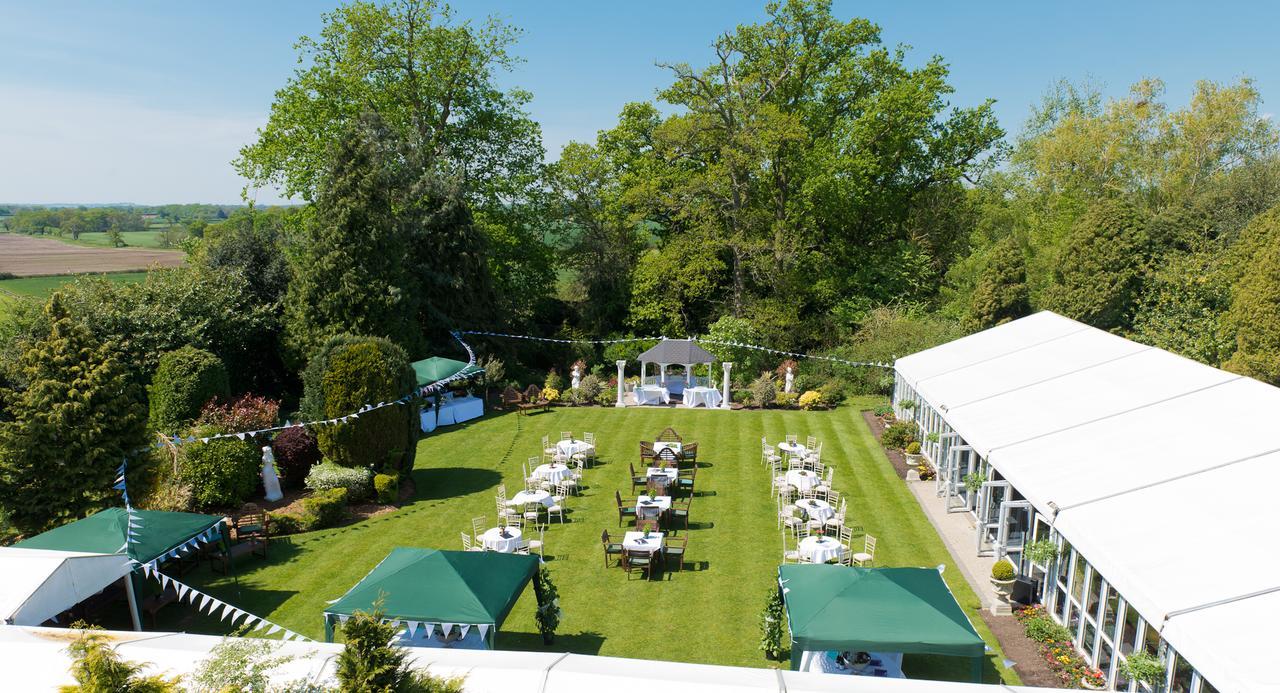 Trunkwell House Hotel Рединг Екстериор снимка