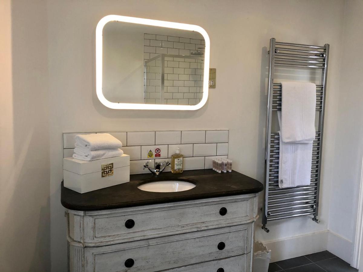 Trunkwell House Hotel Рединг Екстериор снимка